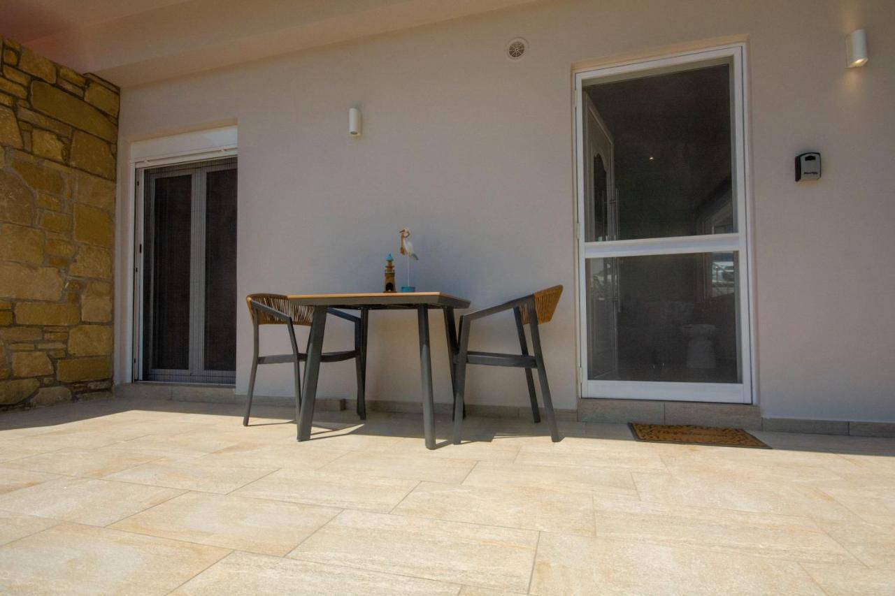 Arismari House Apartamento Ravdhoúkha Exterior foto